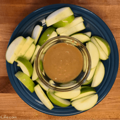 Old-Fashioned Caramel & Apple Slices